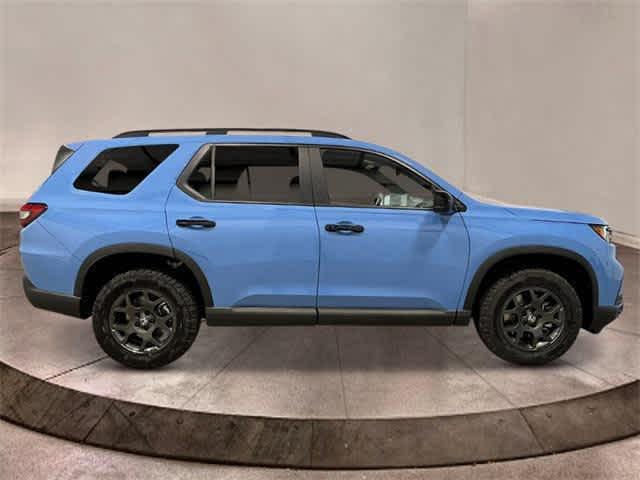 new 2025 Honda Pilot car, priced at $51,250