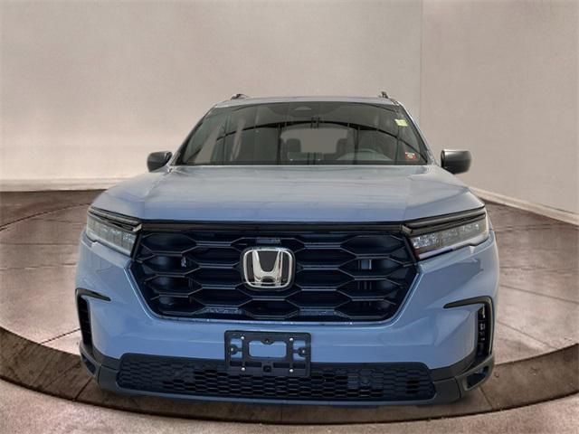 new 2025 Honda Pilot car, priced at $44,150