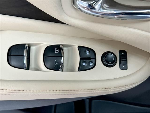 used 2023 Nissan Murano car, priced at $31,500