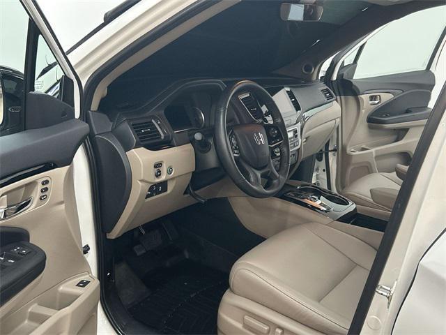 used 2019 Honda Pilot car, priced at $29,400