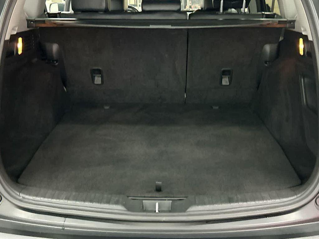 used 2022 Honda CR-V Hybrid car, priced at $33,400