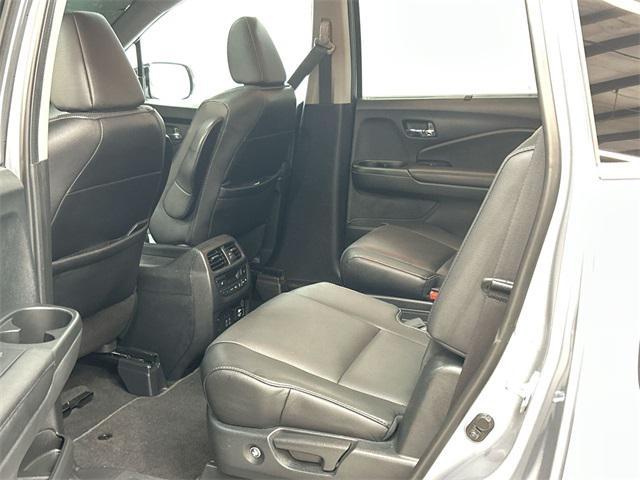 used 2022 Honda Pilot car, priced at $34,000