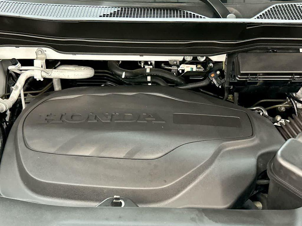 used 2022 Honda Ridgeline car, priced at $32,000