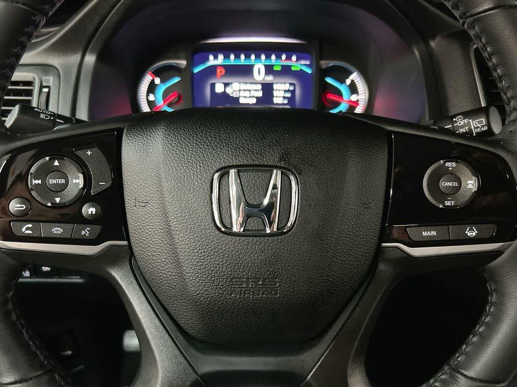 used 2022 Honda Pilot car, priced at $34,000
