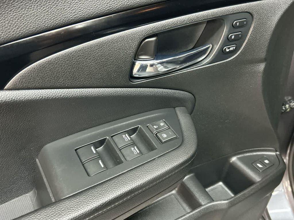 used 2022 Honda Pilot car, priced at $34,000