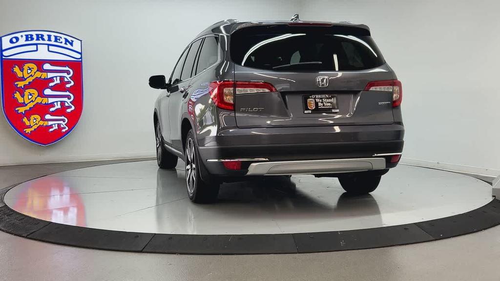 used 2022 Honda Pilot car, priced at $34,000