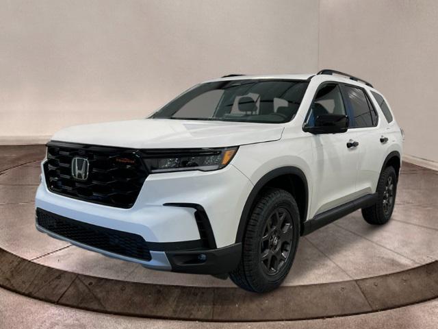 new 2025 Honda Pilot car, priced at $51,250