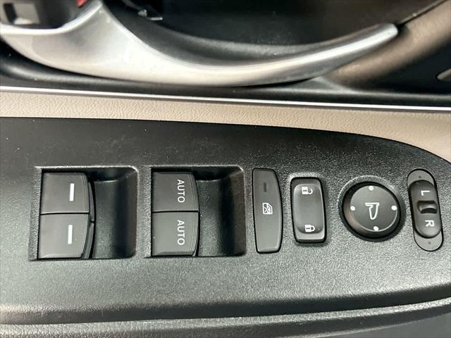 used 2022 Honda CR-V Hybrid car, priced at $31,500
