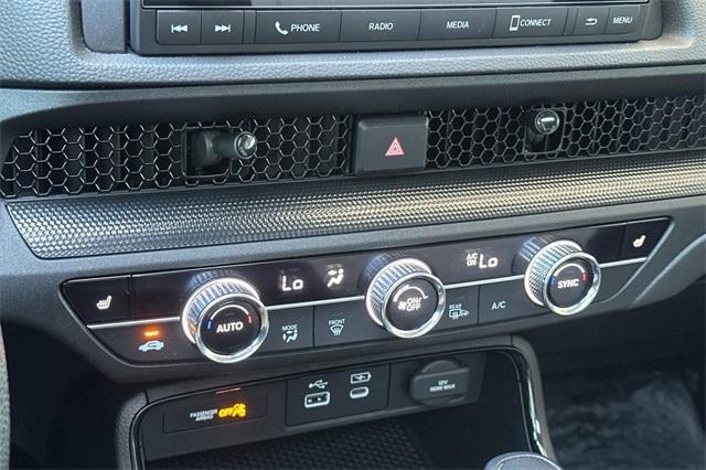 used 2025 Honda CR-V car, priced at $33,992