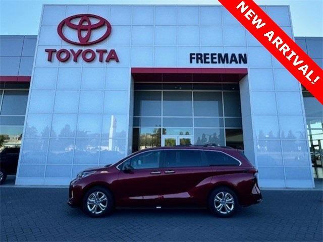 used 2023 Toyota Sienna car, priced at $52,891