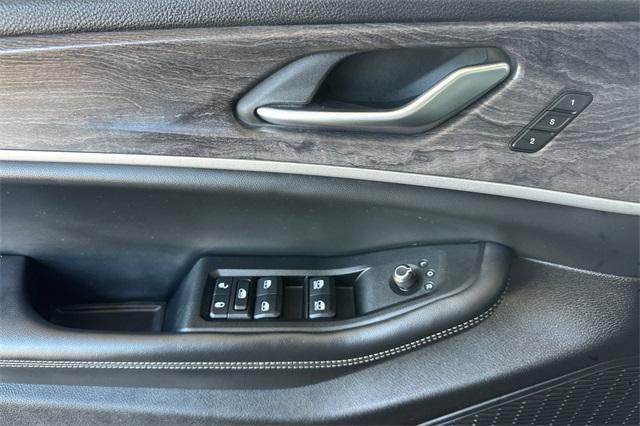 used 2023 Jeep Grand Cherokee car, priced at $28,592