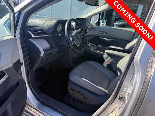 used 2023 Toyota Sienna car, priced at $39,900
