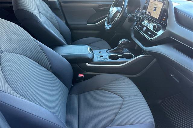 used 2023 Toyota Highlander Hybrid car, priced at $29,992
