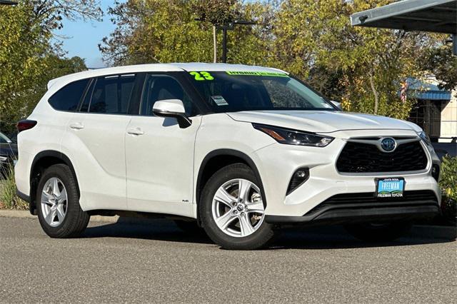used 2023 Toyota Highlander Hybrid car, priced at $29,992
