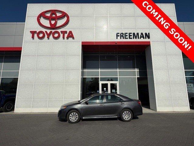 used 2013 Toyota Camry Hybrid car, priced at $13,900