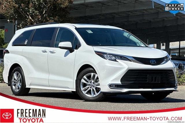 used 2023 Toyota Sienna car, priced at $44,996