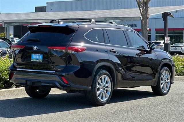 used 2021 Toyota Highlander car, priced at $34,992