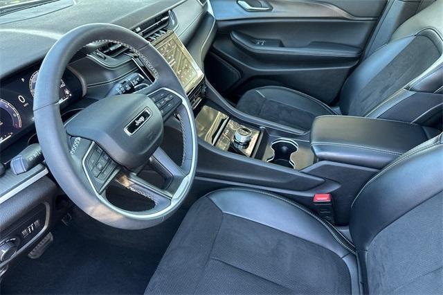 used 2024 Jeep Grand Cherokee L car, priced at $41,592