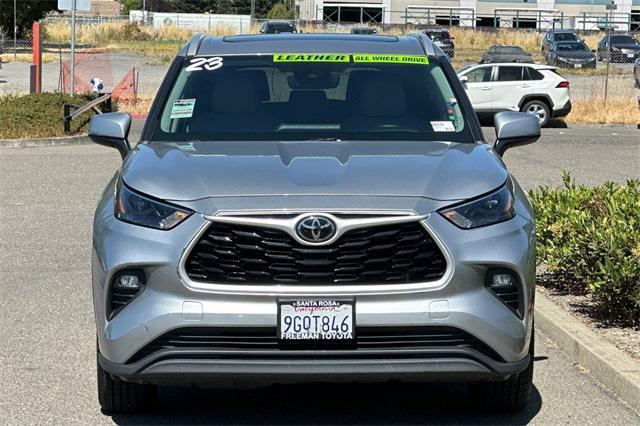 used 2023 Toyota Highlander car, priced at $32,896