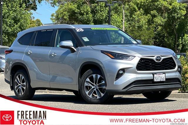 used 2023 Toyota Highlander car, priced at $31,896