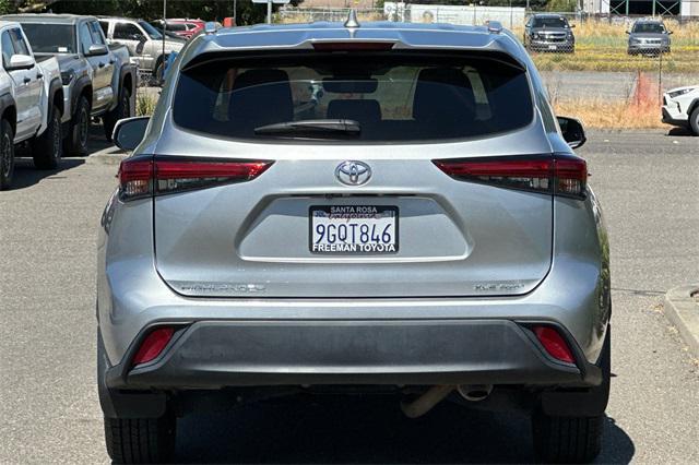 used 2023 Toyota Highlander car, priced at $32,896
