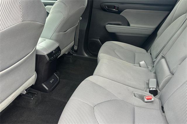 used 2024 Toyota Highlander car, priced at $36,594