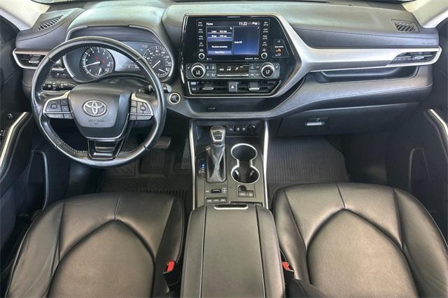 used 2020 Toyota Highlander car, priced at $26,993