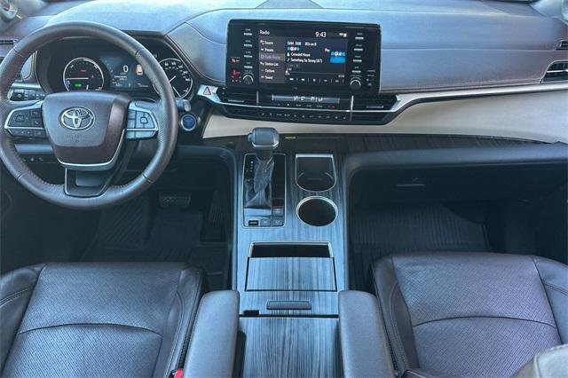 used 2022 Toyota Sienna car, priced at $50,993