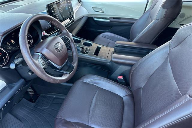 used 2022 Toyota Sienna car, priced at $50,993