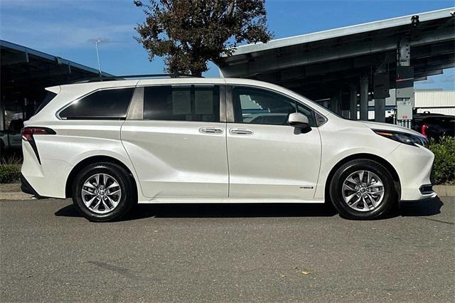 used 2021 Toyota Sienna car, priced at $39,992