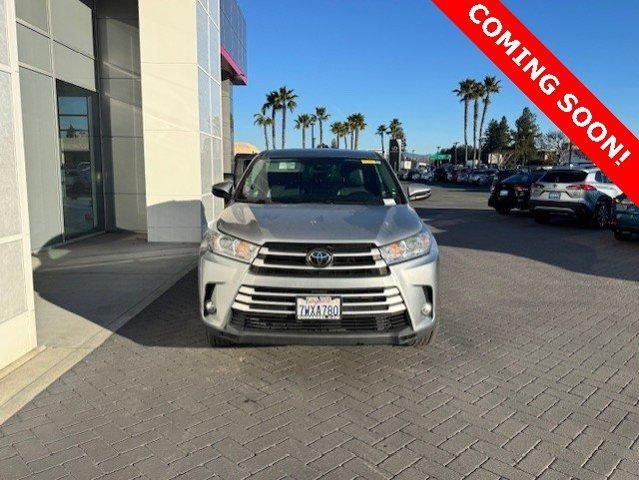 used 2017 Toyota Highlander car, priced at $21,901