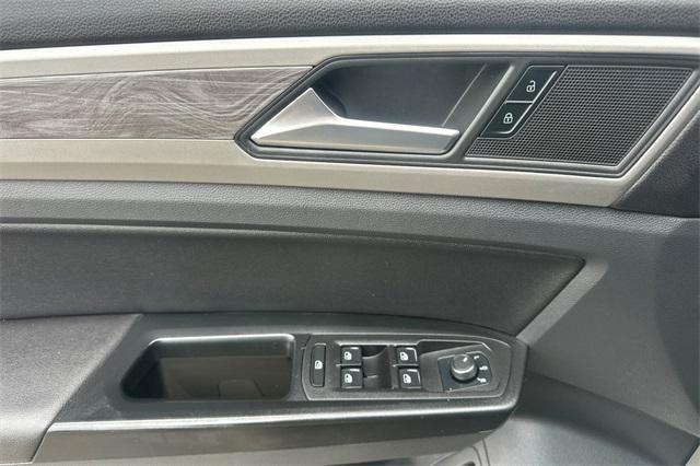 used 2020 Volkswagen Atlas Cross Sport car, priced at $17,596