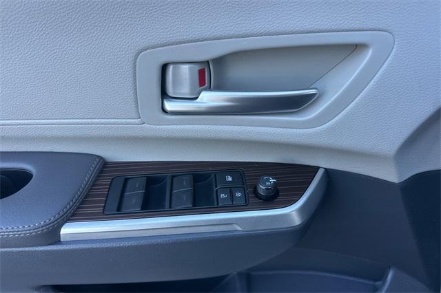 used 2023 Toyota Sienna car, priced at $40,991