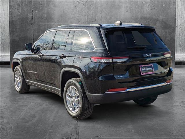 new 2025 Jeep Grand Cherokee car, priced at $40,474