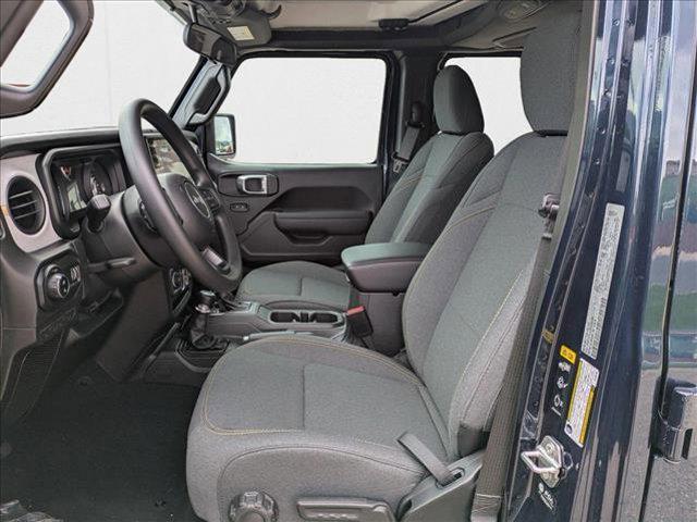 new 2025 Jeep Gladiator car, priced at $41,288