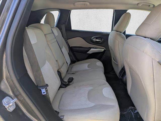 used 2018 Jeep Cherokee car, priced at $10,895