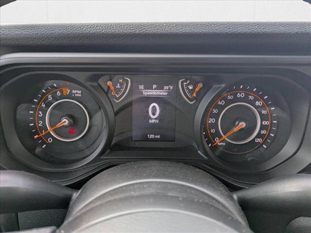 new 2025 Jeep Gladiator car, priced at $42,662