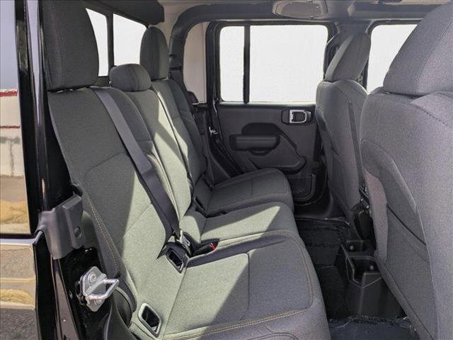 new 2025 Jeep Gladiator car, priced at $42,662