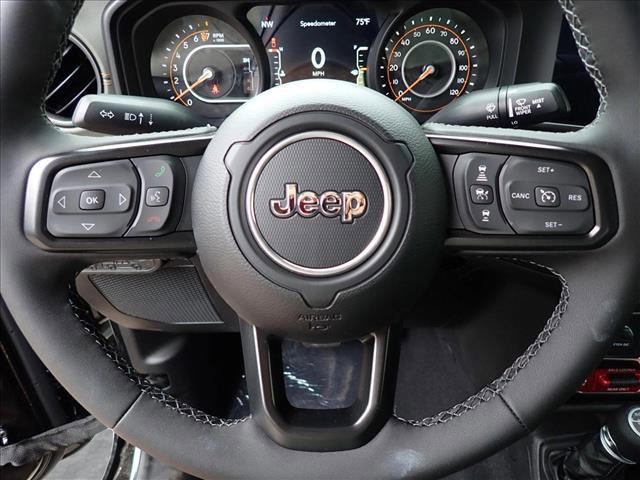 new 2025 Jeep Gladiator car, priced at $55,933