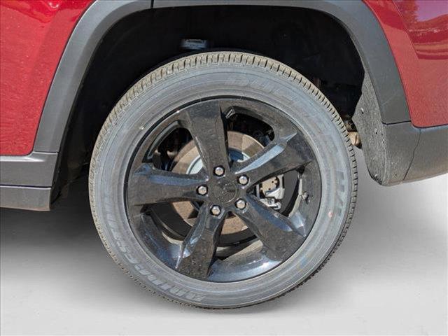 new 2024 Jeep Grand Cherokee car, priced at $45,687