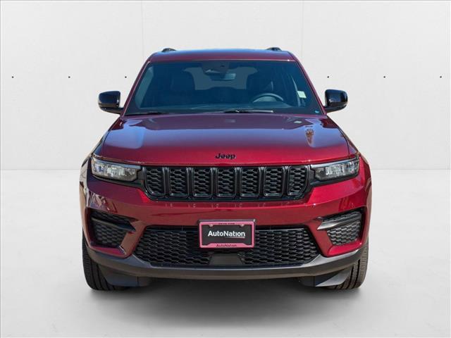 new 2024 Jeep Grand Cherokee car, priced at $45,687