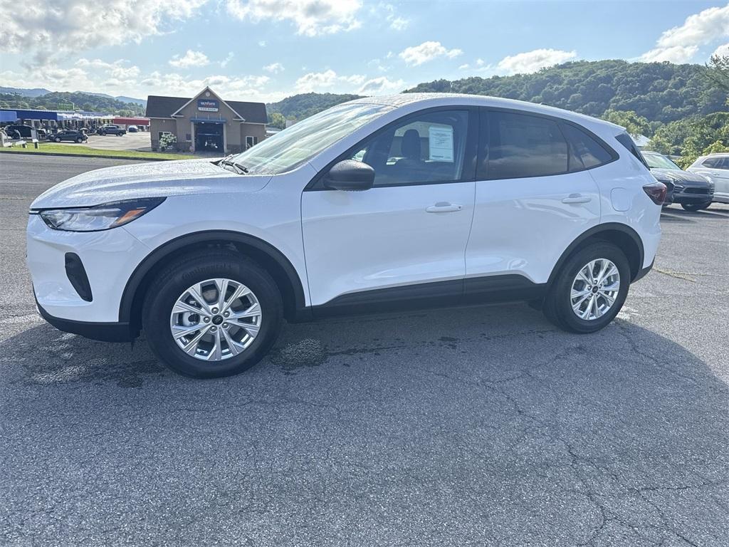new 2025 Ford Escape car, priced at $34,895
