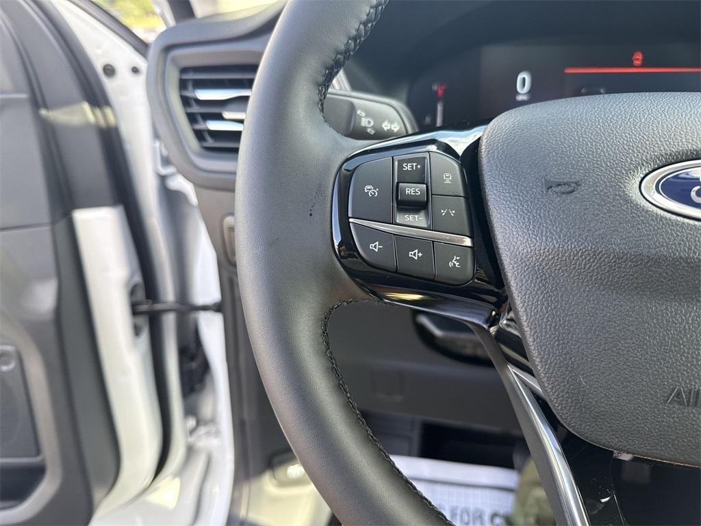new 2025 Ford Escape car, priced at $34,895