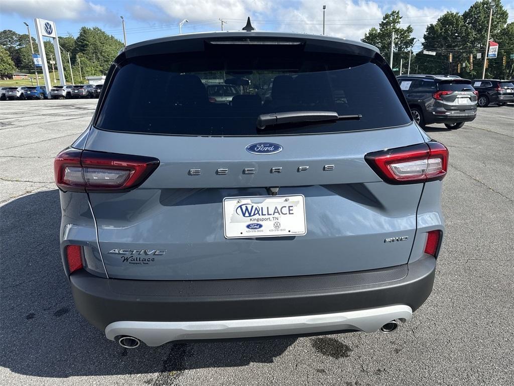 new 2025 Ford Escape car, priced at $33,405