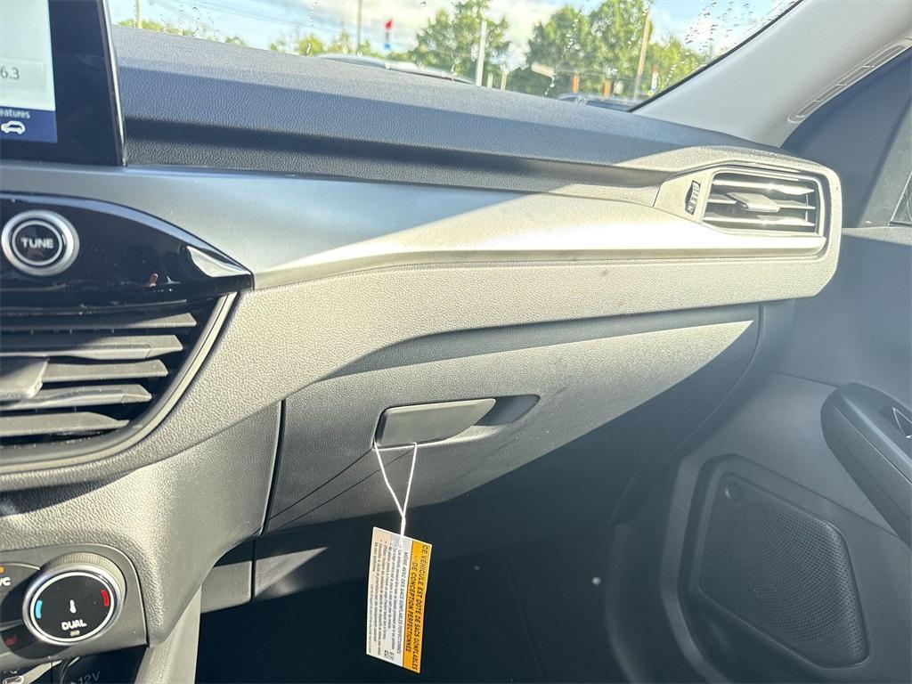 new 2025 Ford Escape car, priced at $33,405