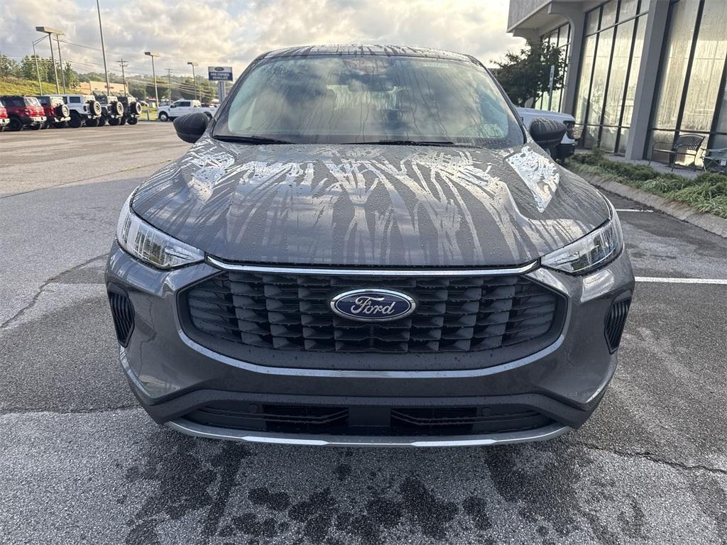 new 2025 Ford Escape car, priced at $34,400
