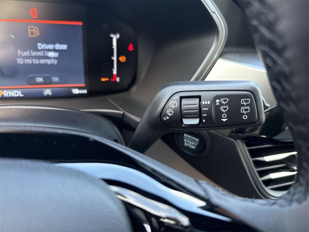 new 2025 Ford Escape car, priced at $33,900