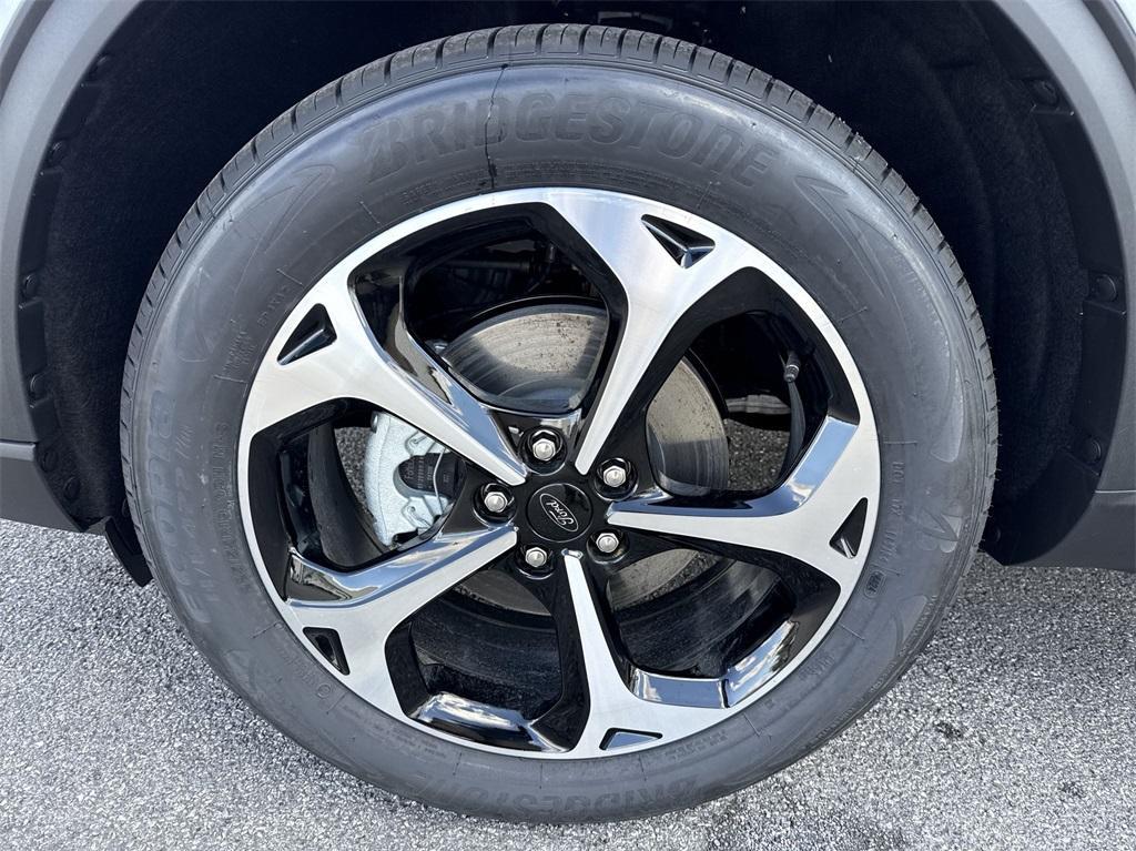 new 2025 Ford Escape car, priced at $37,310