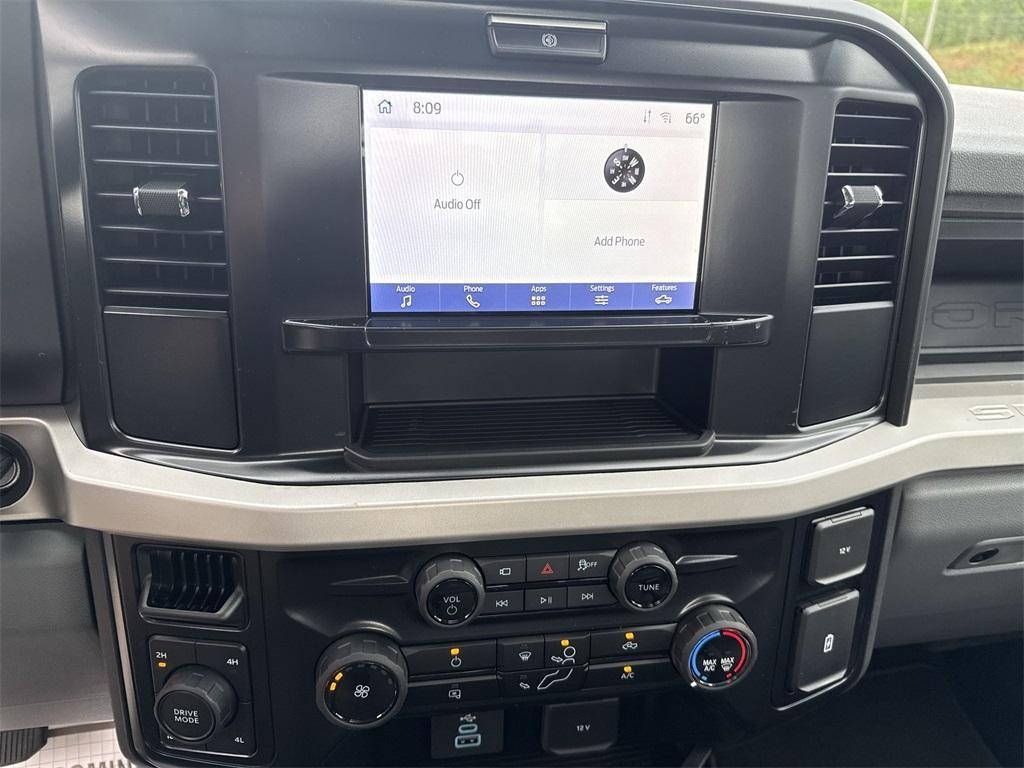 new 2025 Ford F-250 car, priced at $69,840