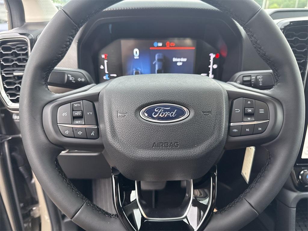 new 2025 Ford Ranger car, priced at $43,935